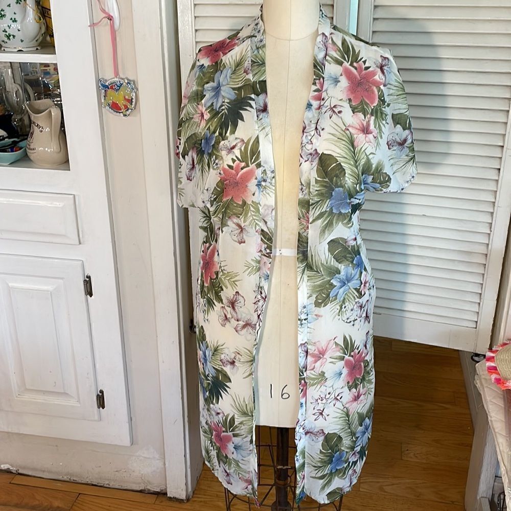 NWOT Liberty Love Floral Cardigan